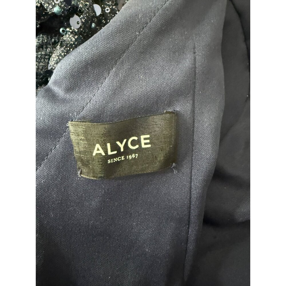 Alyce Paris 27772 - Elegant Scoop Neck Beaded Tulle Gown, Midnight - Picture 5 of 13